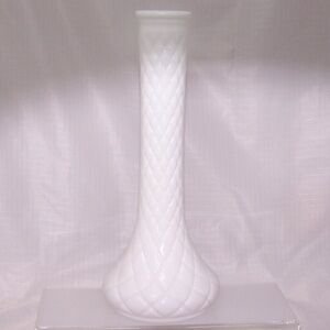VTG - Hoosier Glass Milk Glass Bud Vase with a Diamond Pattern.